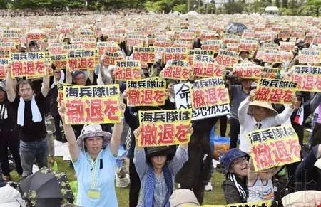 被日本民众喊“滚”的驻日美军到底犯了几宗罪？